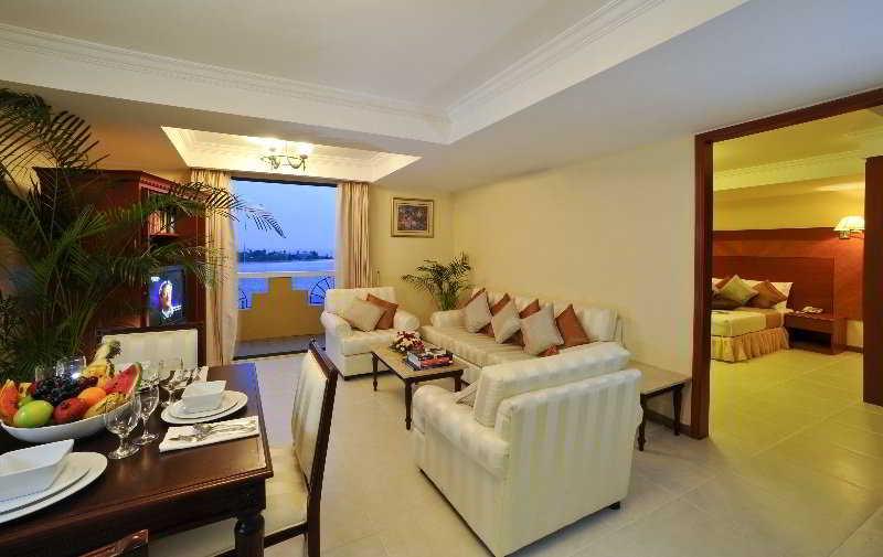 Mookai Suites Мале Экстерьер фото